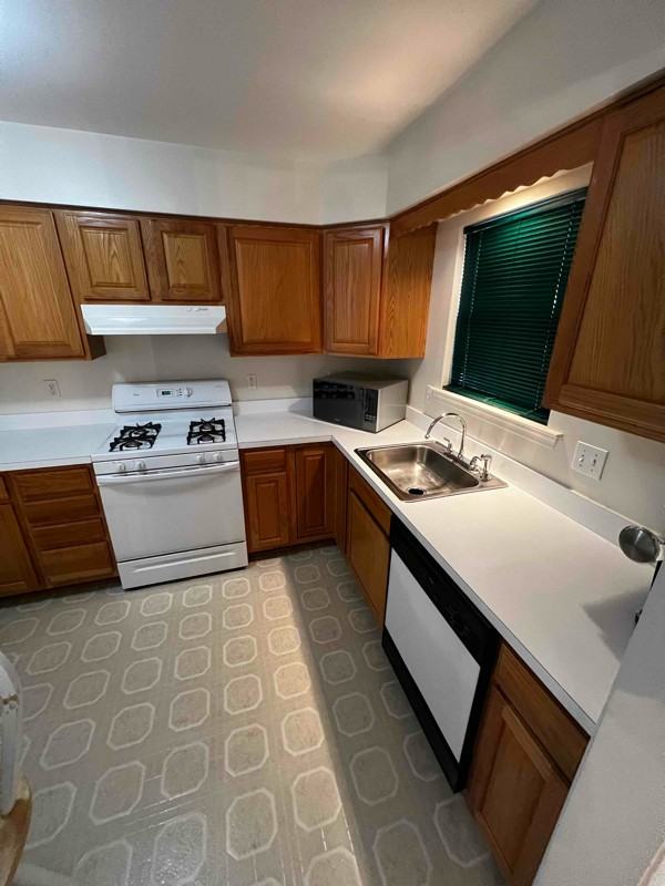 6035 Naval Ave - Photo 3 of 20