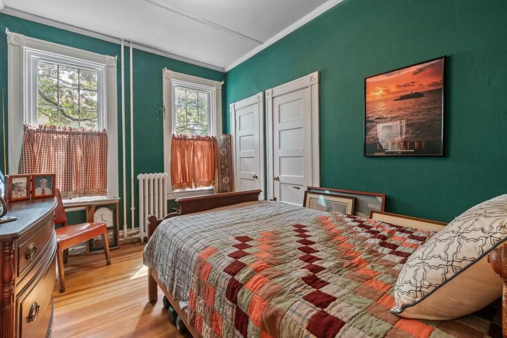 4600 Roland Ave #1 - Photo 6 of 8