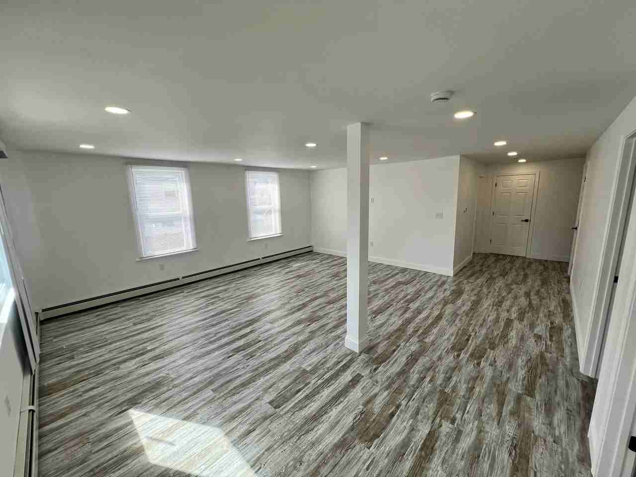 1303 Cranston St #1 - Photo 3 of 18