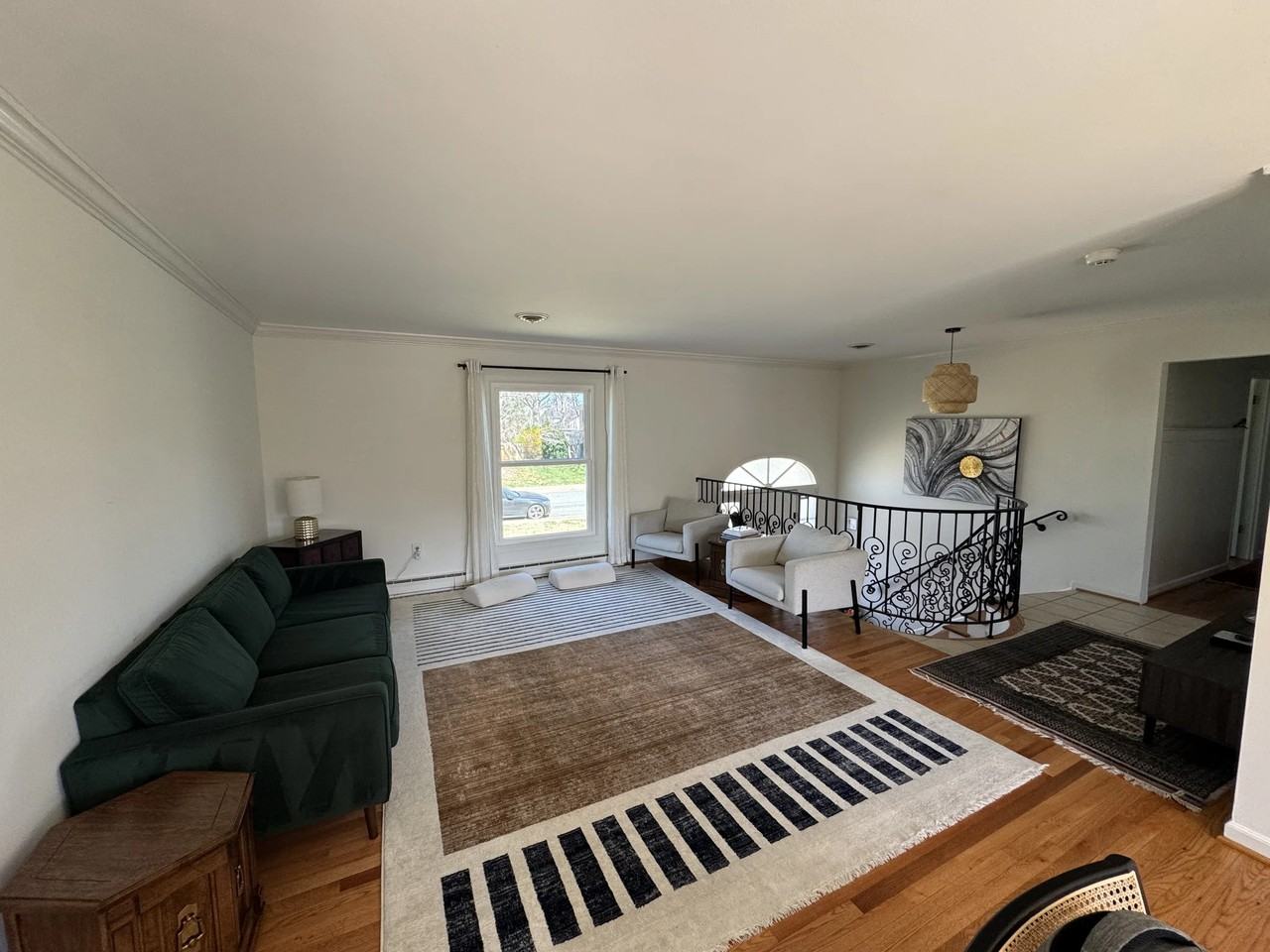 229 North St Ne - Photo 4 of 26