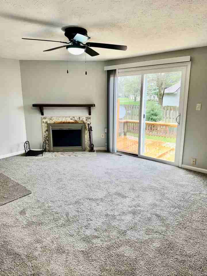 6813 Cross Key Dr - Photo 7 of 23