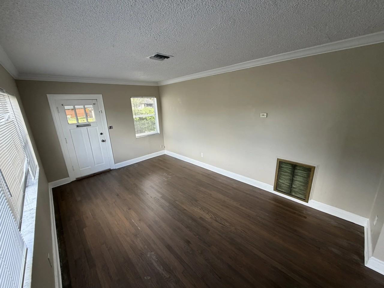 1931 Staunton Ave #1 - Photo 2 of 10