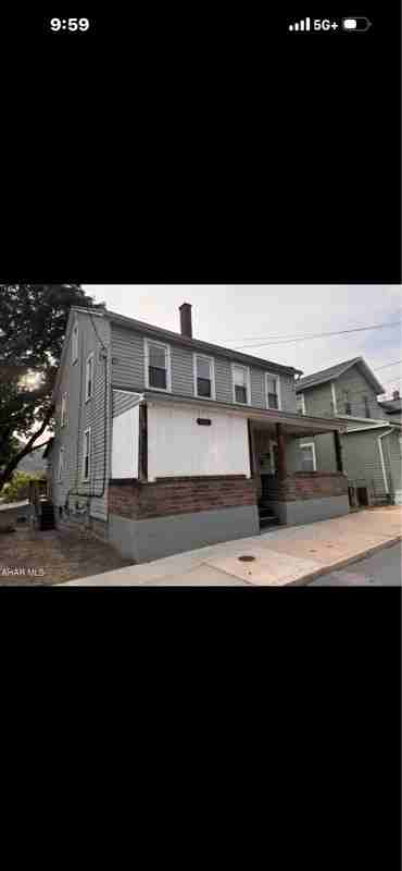 412 Oak St #1 - Photo 7 of 14