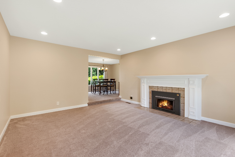 4518 164th Ct Ne - Photo 4 of 23