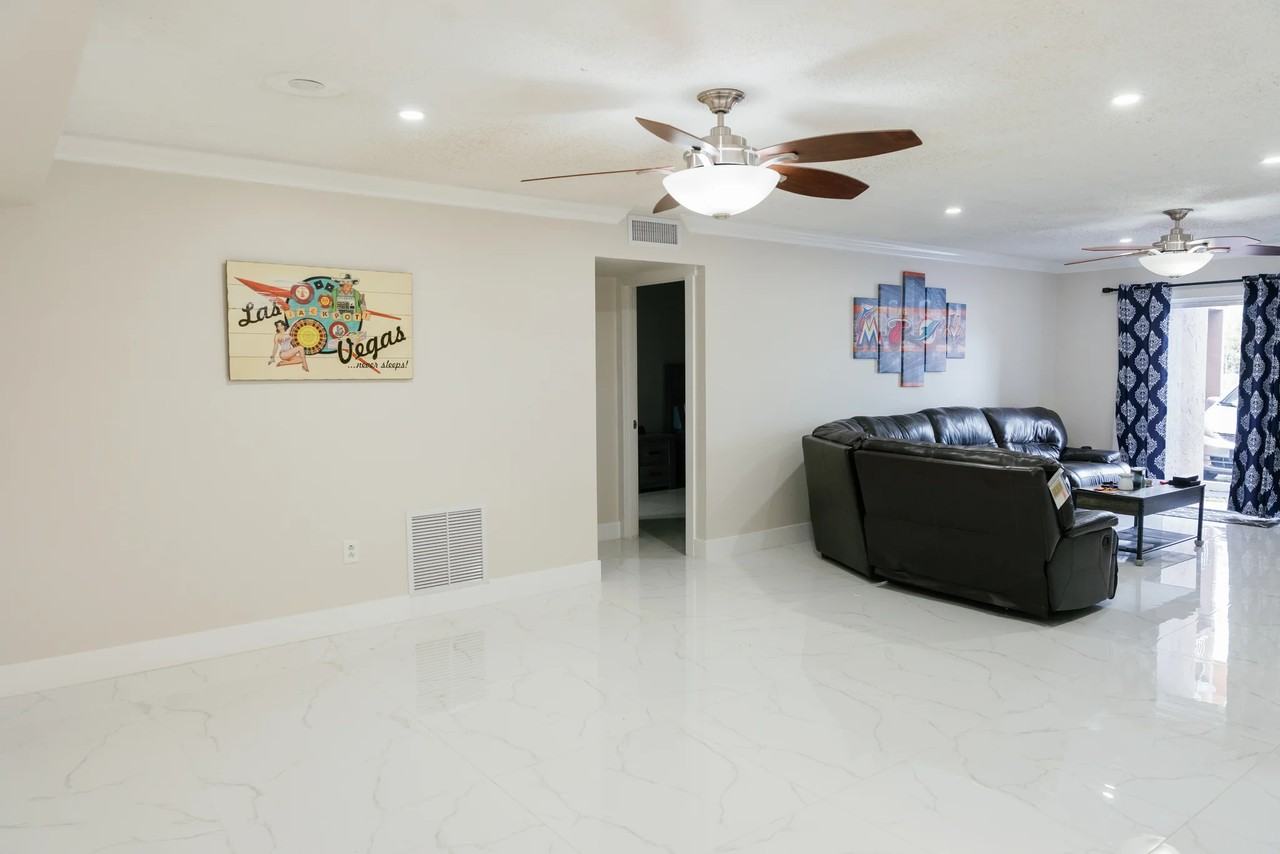 9409 Swstreet #X15 - Photo 5 of 17