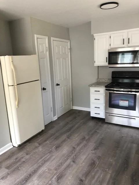 11 Emerson Dr #A - Photo 3 of 14