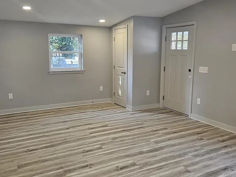 37580 Mahogany St - Photo 3 of 20