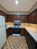 featured image of 128 Grand St #3