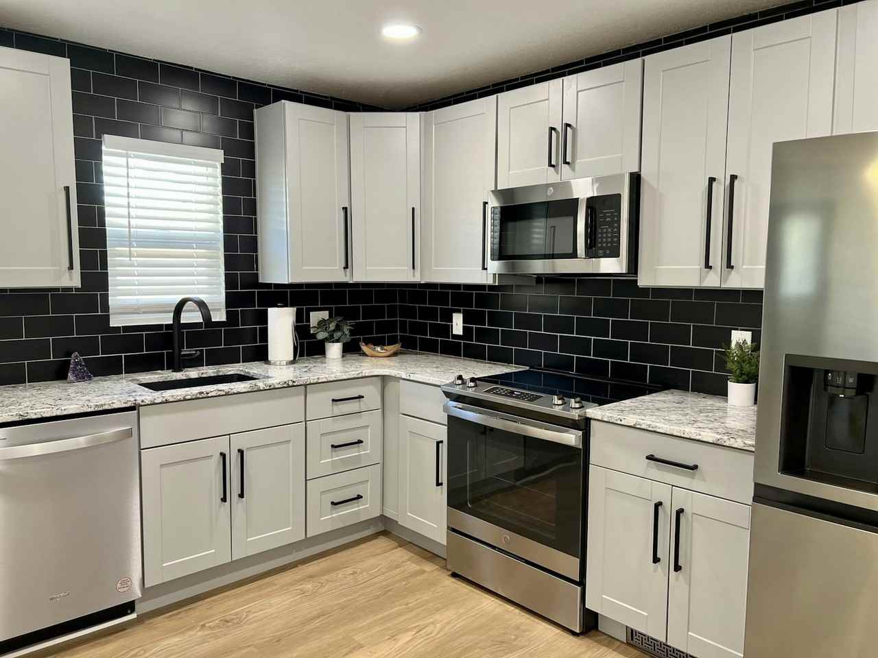 220 West Ramona Avenue, Unit 222 - Photo 3 of 19