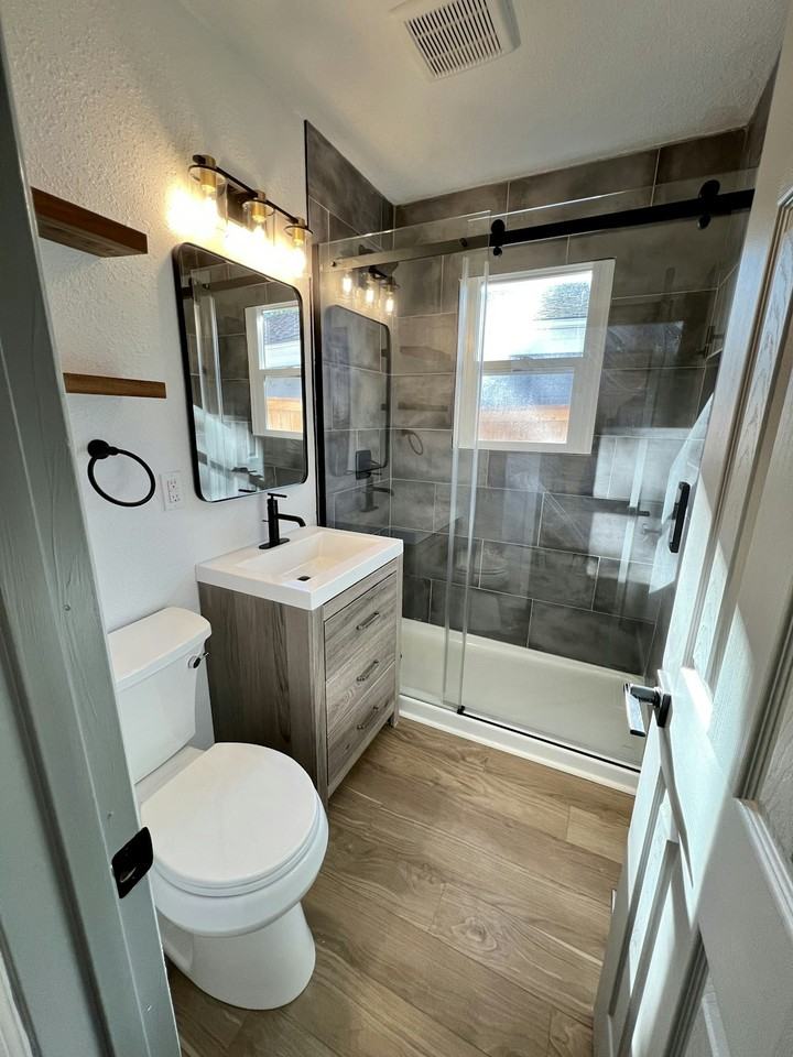 220 West Ramona Avenue, Unit 222 - Photo 6 of 19