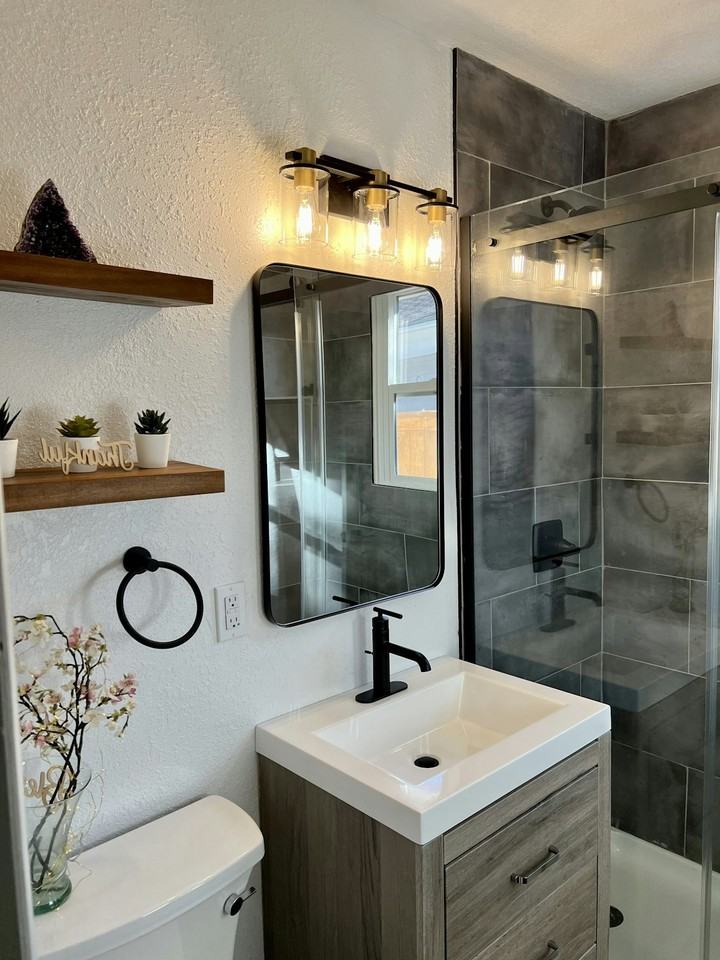 220 West Ramona Avenue, Unit 222 - Photo 7 of 19