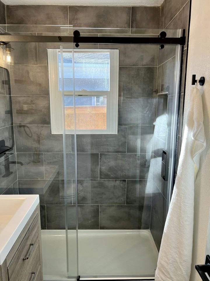 220 West Ramona Avenue, Unit 222 - Photo 7 of 18