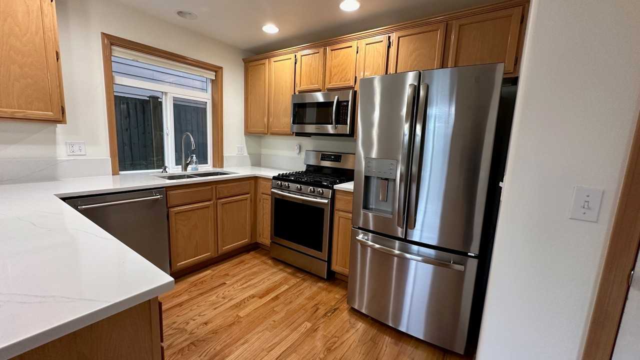 3931 147th Street Southwest - Photo 5 of 7