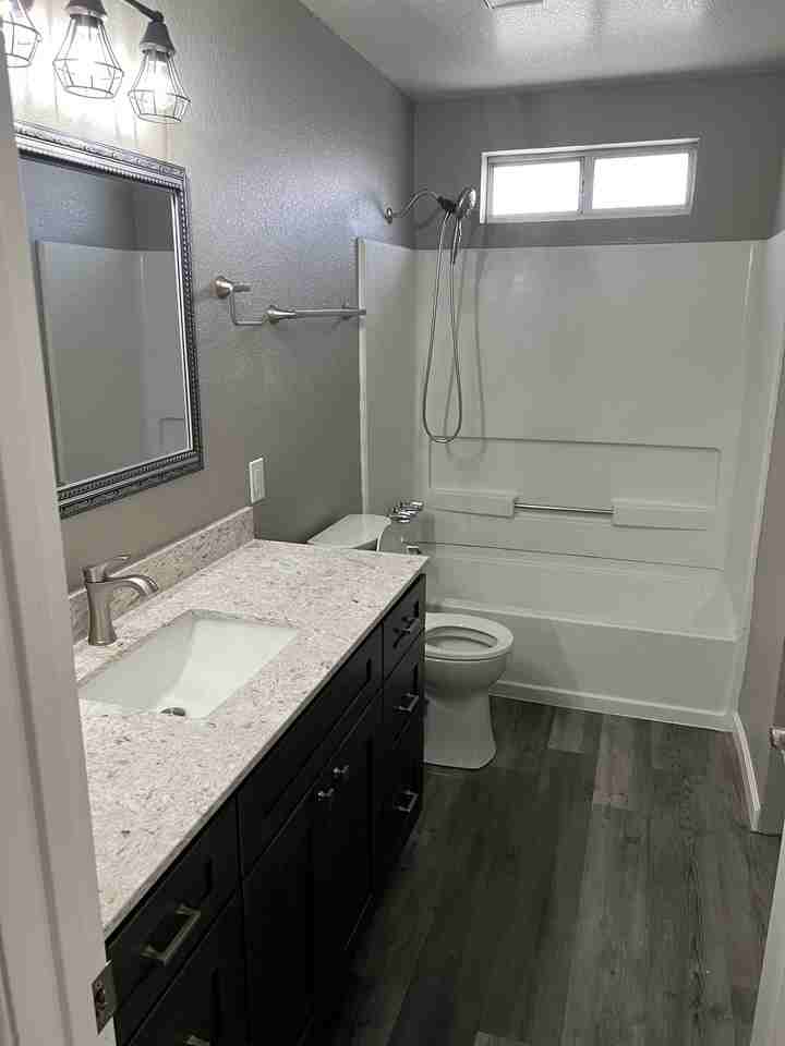 1300 Jarrell Ct #C - Photo 2 of 7