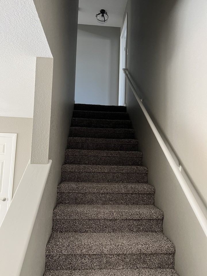 1300 Jarrell Ct #C - Photo 4 of 7