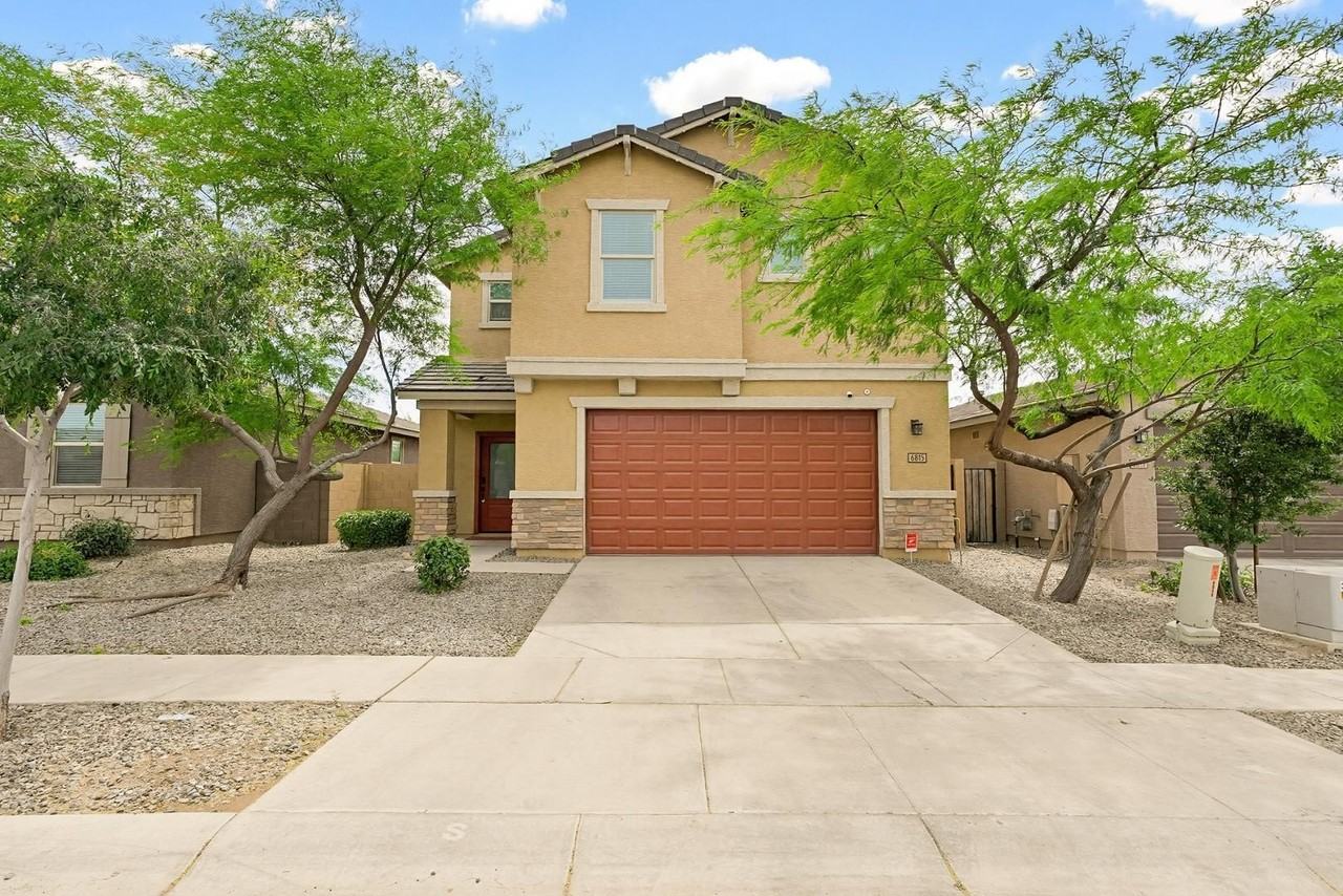 6815 W Encinas Ln - Photo 3 of 26