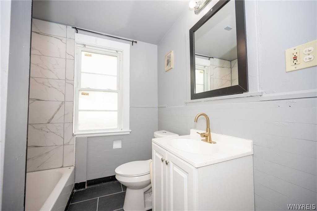 98 E Delavan Ave Unit N - Photo 6 of 17