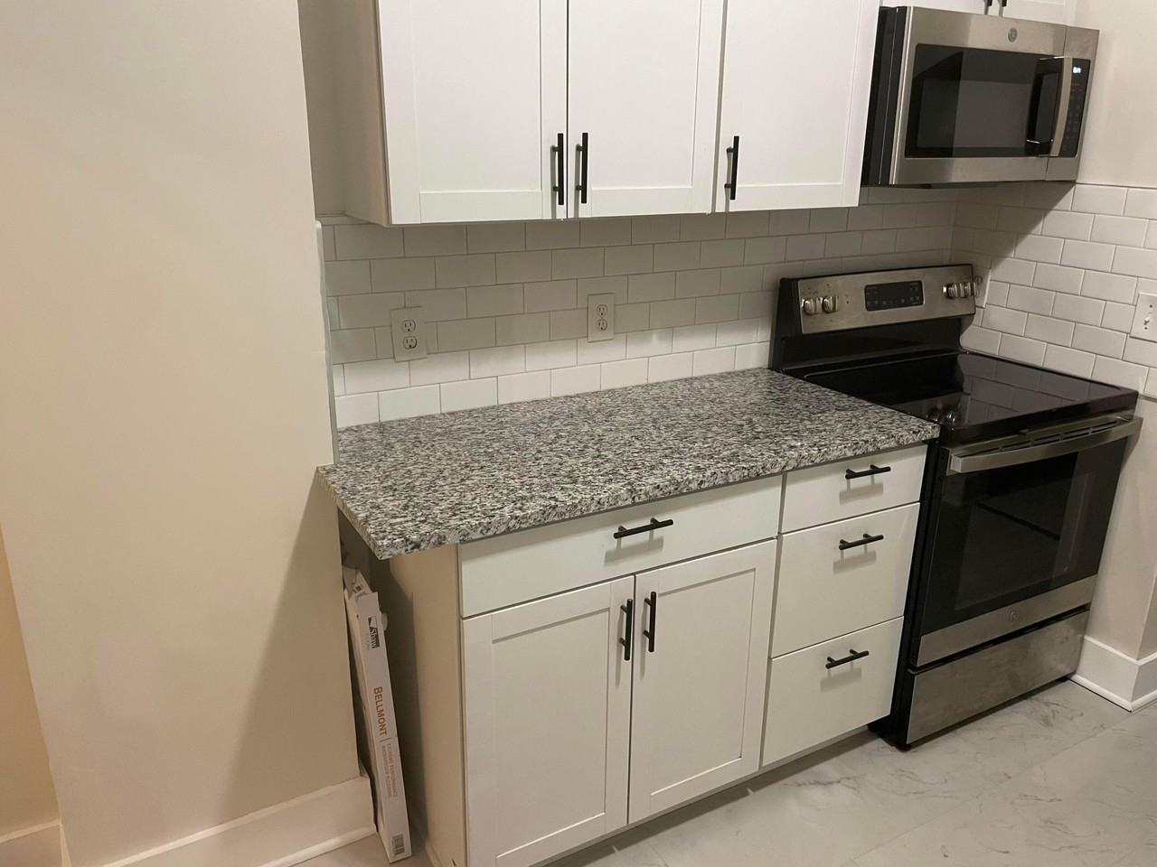 287 E Woodrow Ave - Photo 5 of 18