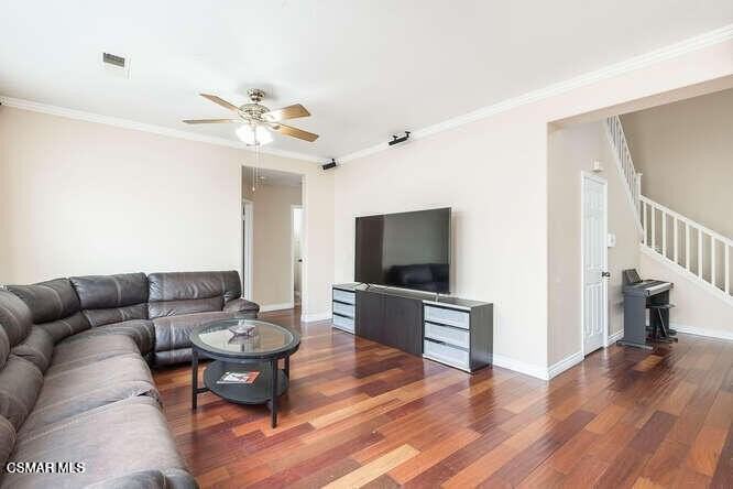 1462 Windmill Way - Photo 6 of 26