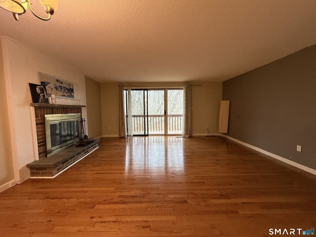 32 Upper Pattagansett Rd Unit 25 - Photo 5 of 15