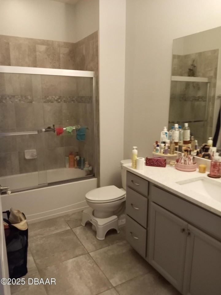 5400 Hutchinson St - Photo 6 of 14