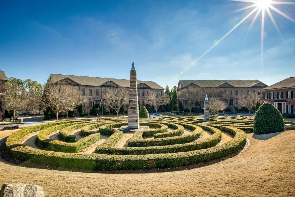 2010 Heathermere Way - Photo 2 of 42