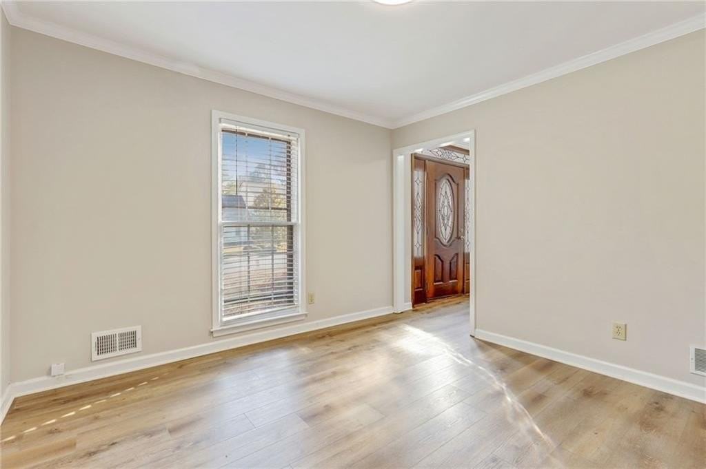 4365 Burnleigh Chase Ne - Photo 7 of 30