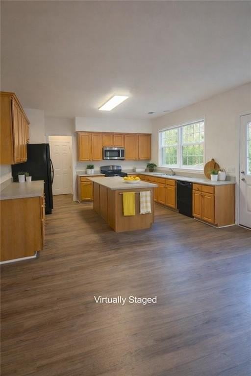 2372 Young America Dr - Photo 5 of 14