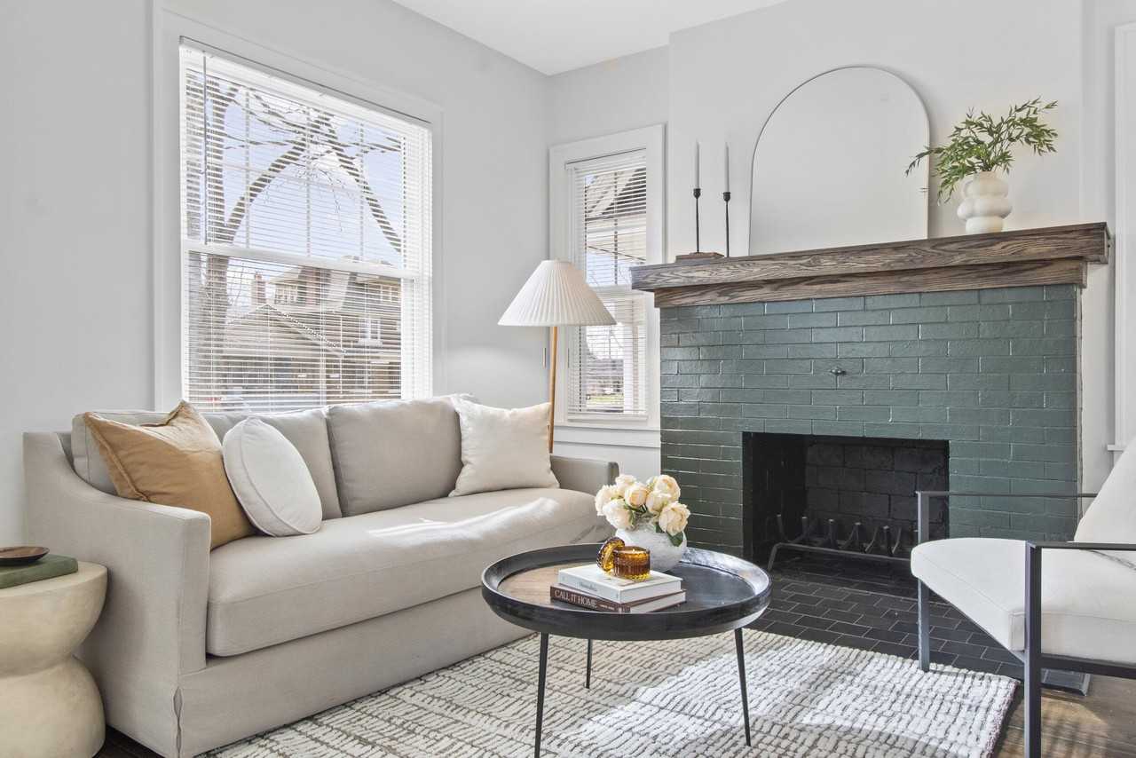 7434 Woodrow Wilson St - Photo 5 of 26