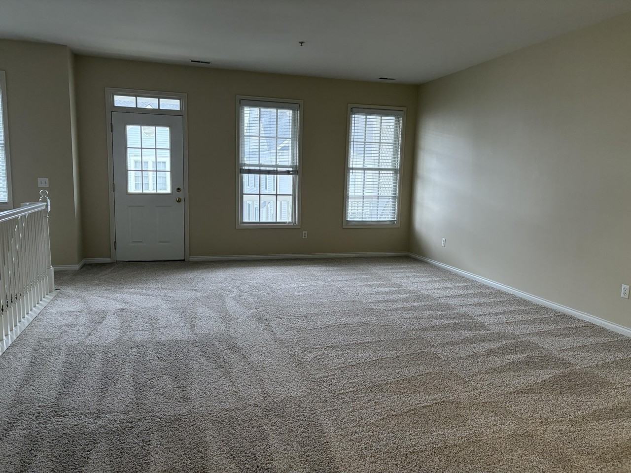 534 Constitution St #42 - Photo 4 of 24