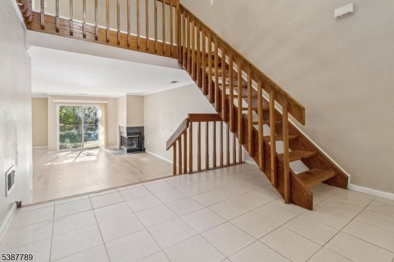 10G Brookline Ct - Photo 4 of 31