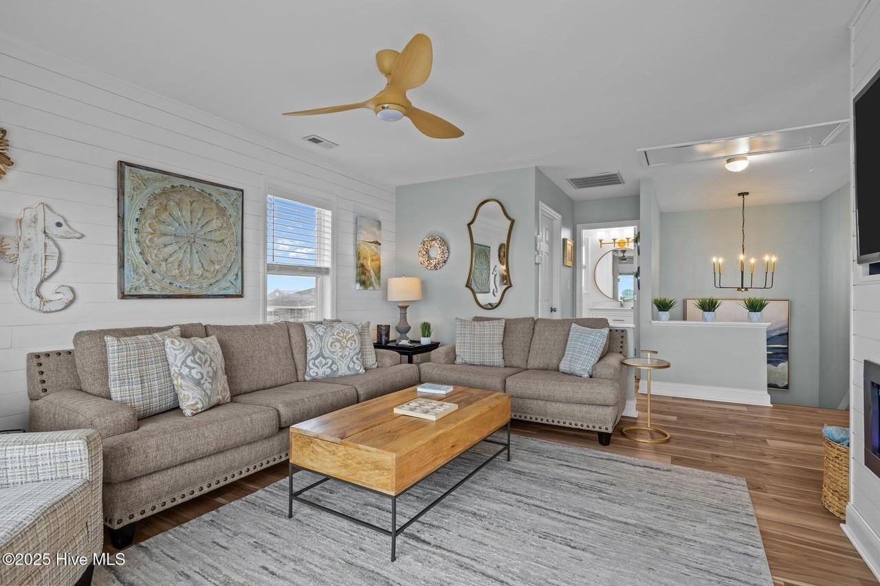 201 Glenn St - Photo 7 of 50