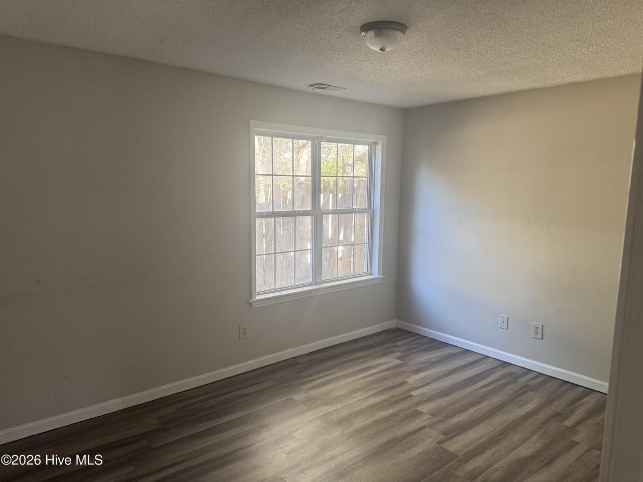 112 Avondale Ave Unit B - Photo 7 of 7