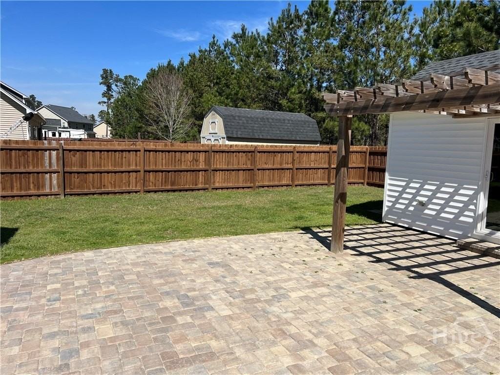 604 Majestic Dr - Photo 3 of 42