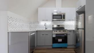 52 Charlton Ave W - Photo 1 of 1