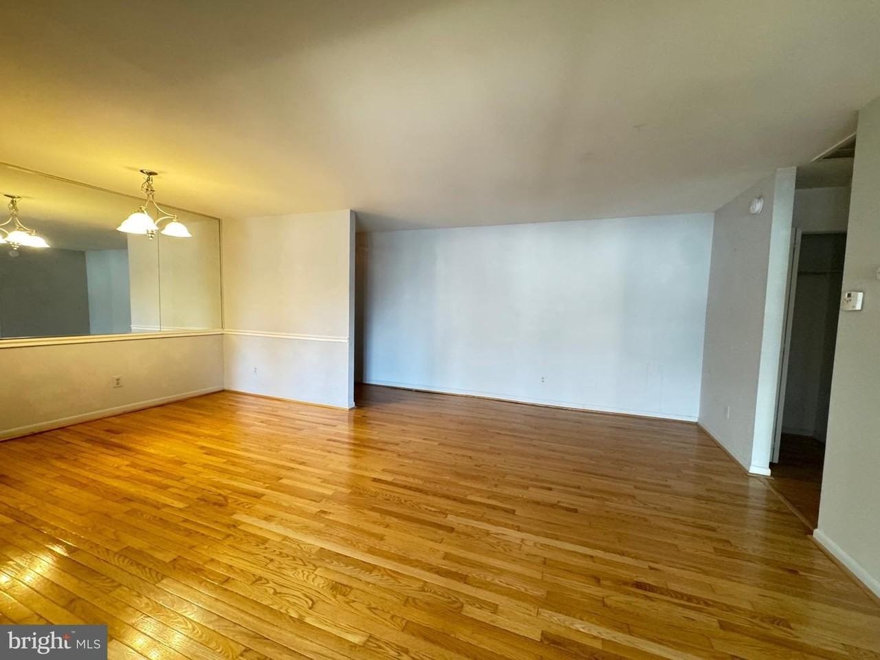 5482 Cedar Ln - Photo 3 of 15