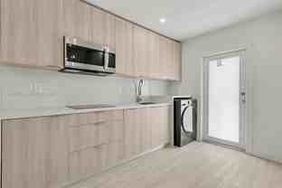 55 Sw 13th St #A - Photo 1 of 1