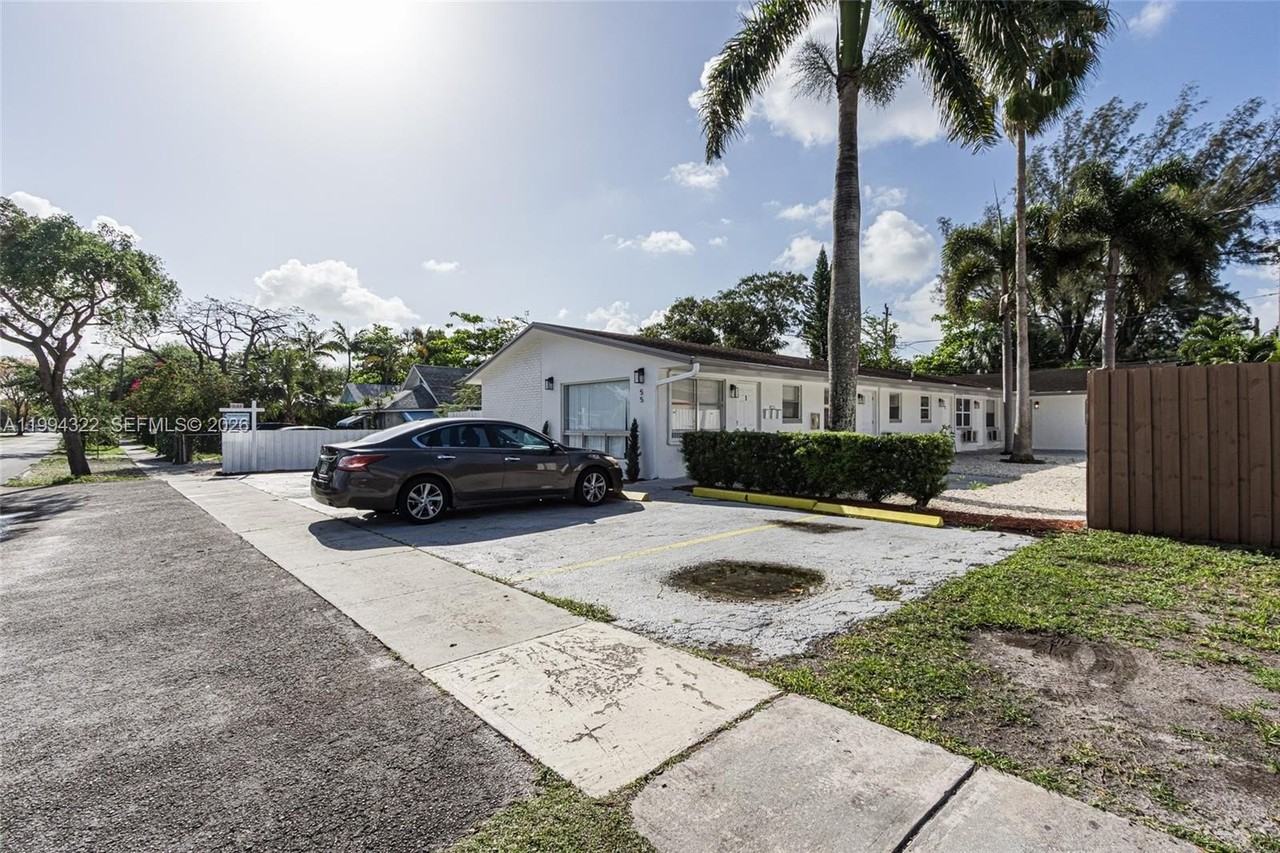 55 Sw 13th St #A - Photo 6 of 25