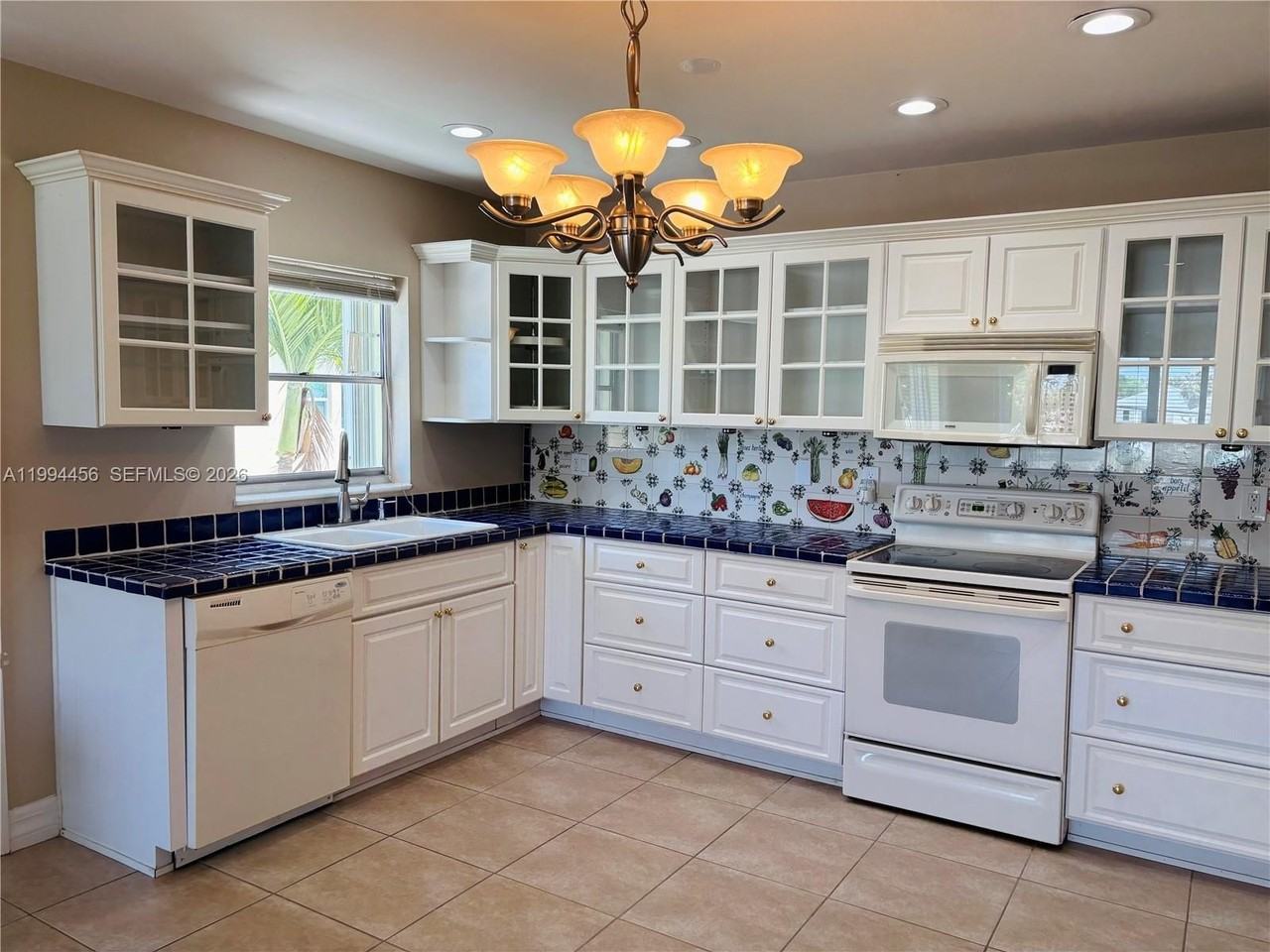 1323 Bayshore Dr #203 - Photo 2 of 27