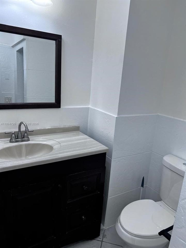 109 Sw 1st Ave - Photo 7 of 16