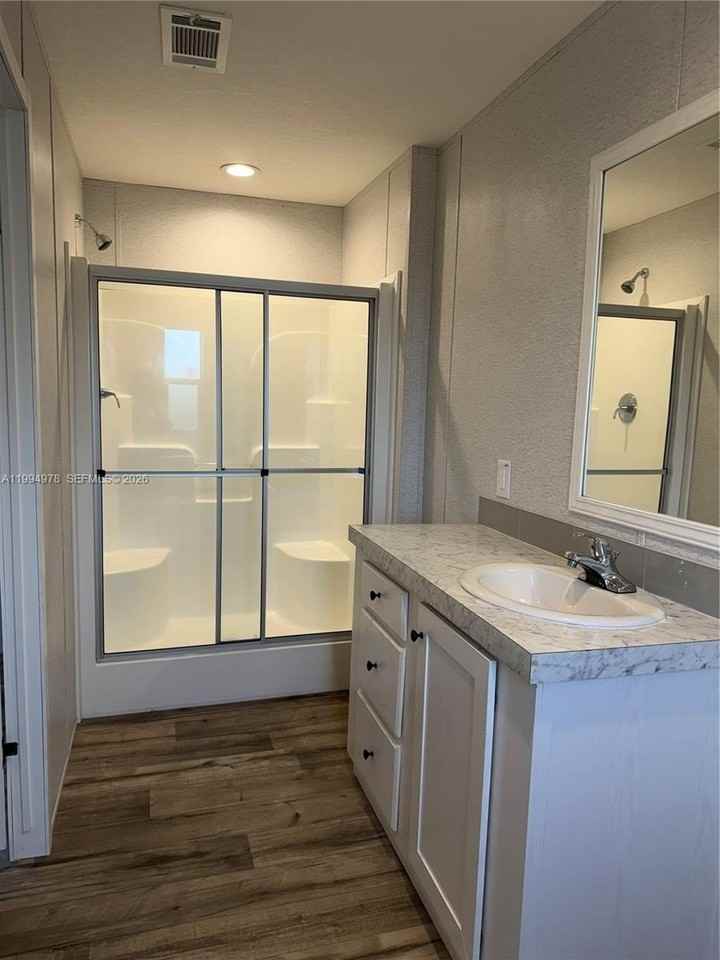 130 N Granja St #0 - Photo 6 of 10