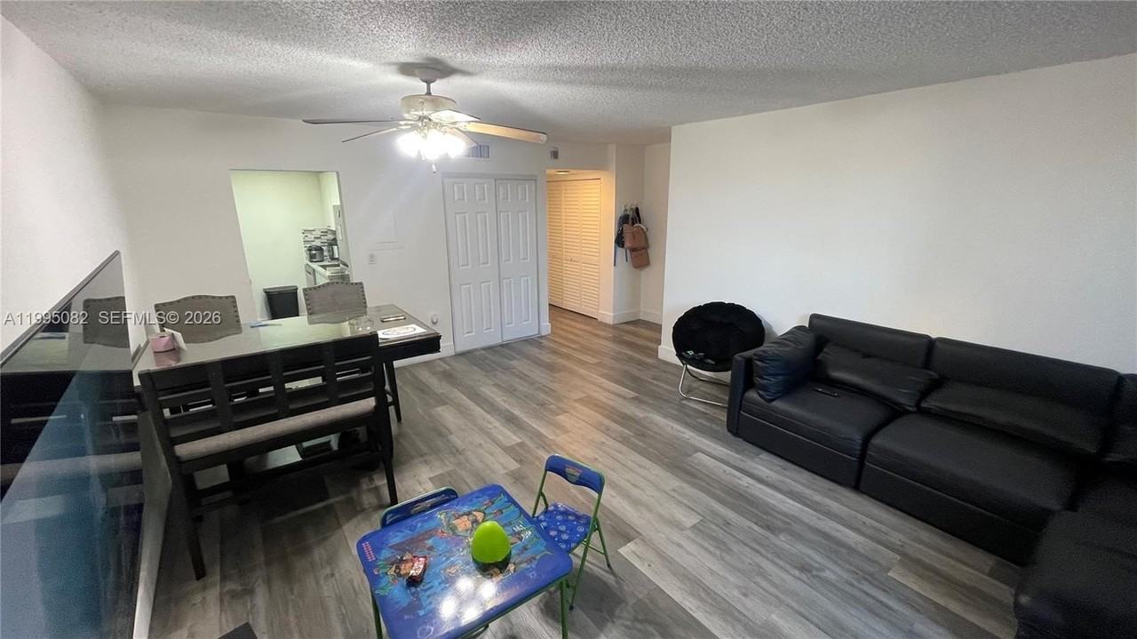 10801 Sw 109th Ct #D108 - Photo 4 of 17