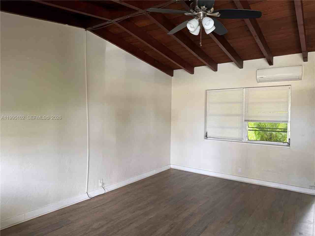 1580 Ne 145th St #1582 - Photo 5 of 10