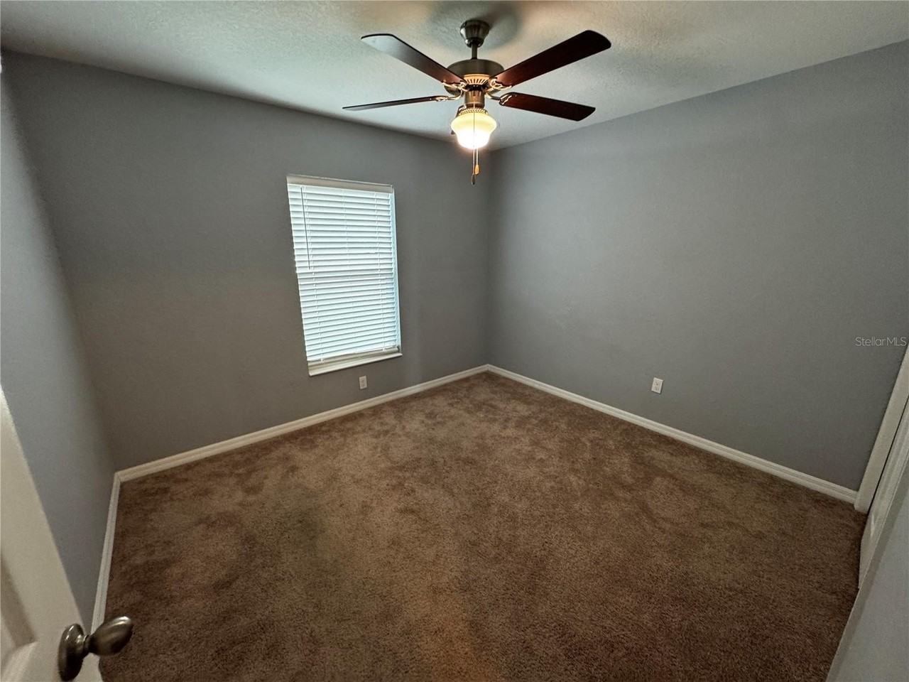13705 Se 54th Ct - Photo 2 of 12