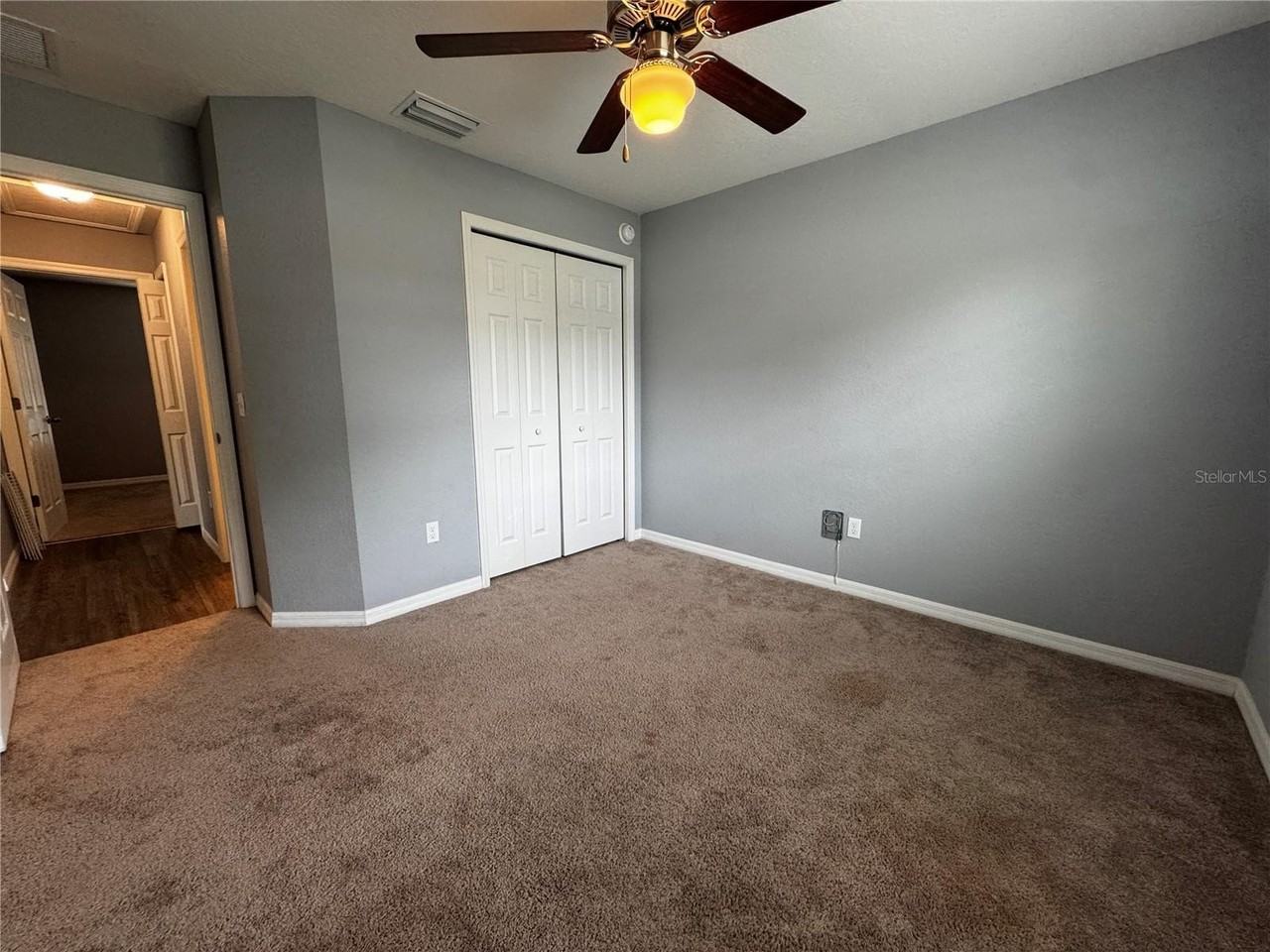 13705 Se 54th Ct - Photo 4 of 12