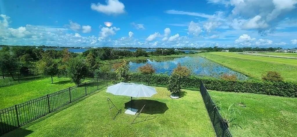 2286 Nuthatch St - Photo 2 of 18