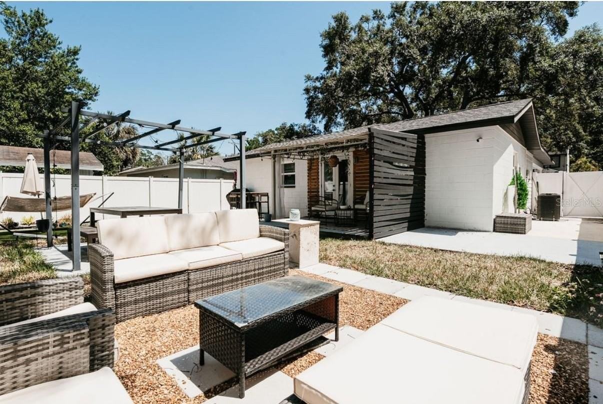 3229 W Fielder St - Photo 7 of 13