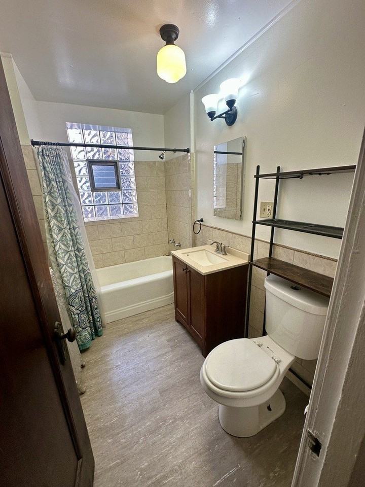 5354 N Winthrop Ave Unit 3rd - Photo 6 of 15