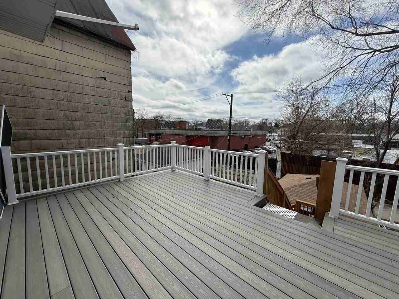 5942 S Justine St - Photo 7 of 17