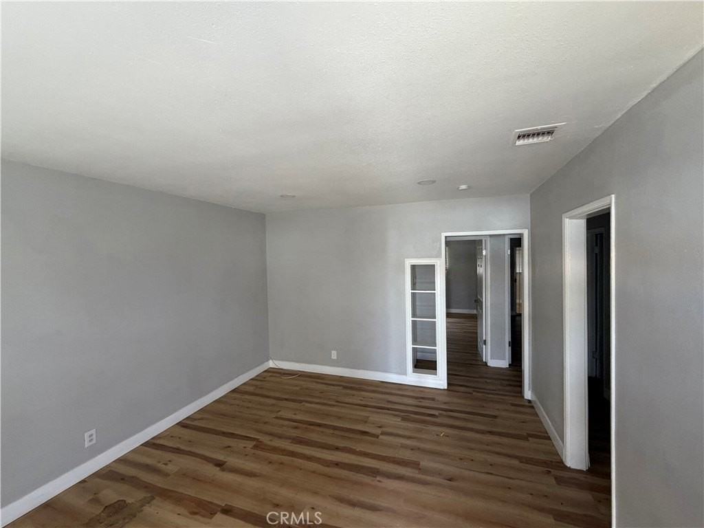 1459 S Euclid Ave #8 - Photo 2 of 14